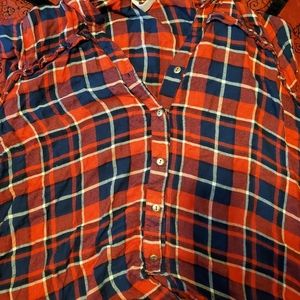 Plaid top